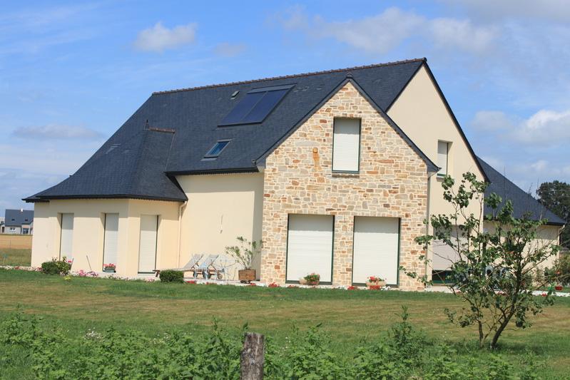 maison traditionnelle façade sud